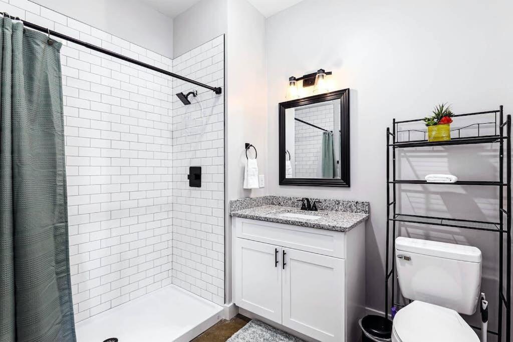 Brand New Condo Near Downtown Nash W Washer Dryer Nashville Luaran gambar